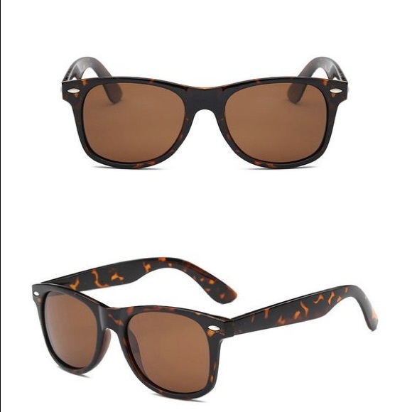 Tortoise Retro Sunglasses Eyewear - Picture 5 of 6